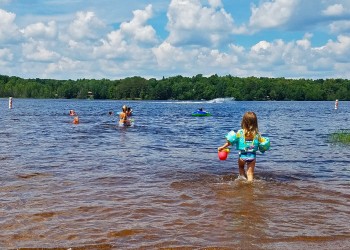 Recreation Banner: Girl Swimming