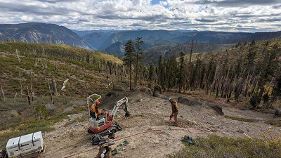 Trail crew using mechanized equipment to build the Robinson Flat to China Wall Connector Trail.