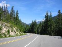 Cascade Lakes Scenic Byway: Local's Guide to Viewpoints, Lakes & Hikes