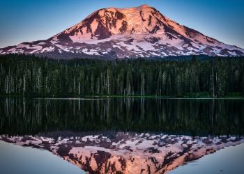 Kiosk Mt Adams image