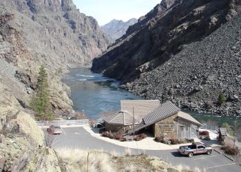 Hells Canyon Creek Visitor Center
