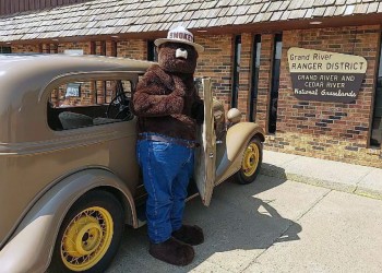 Smokey Bear visits Grand River Ranger District