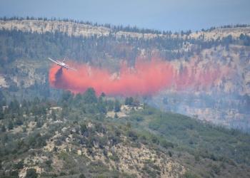 retardant-cliff-aircraft